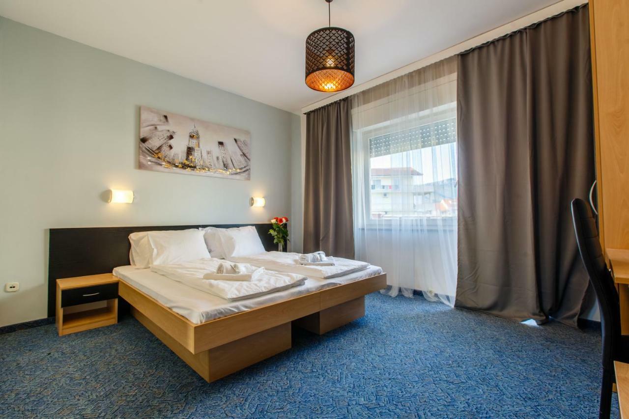 Rooms Split Stobreč Esterno foto