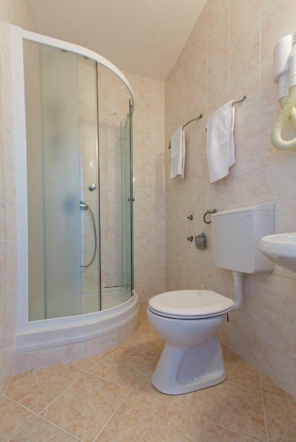 Rooms Split Stobreč Esterno foto